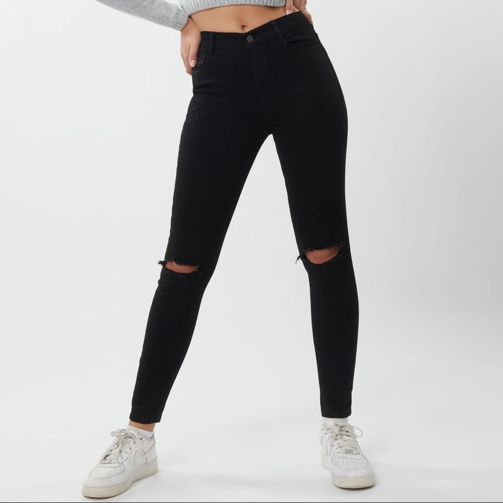 Garage Retro mid rise ripped jegging black